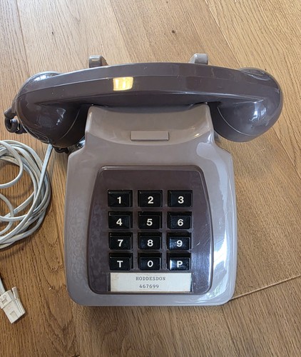 Vintage gpo telephone 772 - vintage,