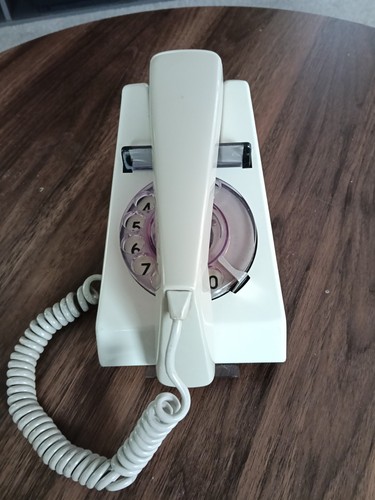 Vintage gpo trimphone cream - gpo,