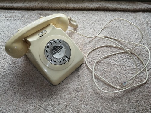 Gpo 746 gna 1 telephone - gpo,