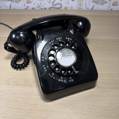 Vintage retro black 710 - 710, 706