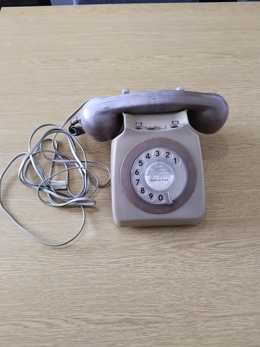 Vintage gpo telephone 740 - gpo,