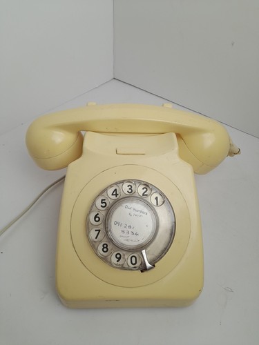 Vintage cream colour rotary - vintage,